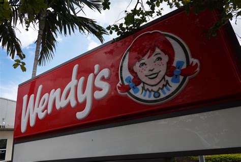 wendy's open now